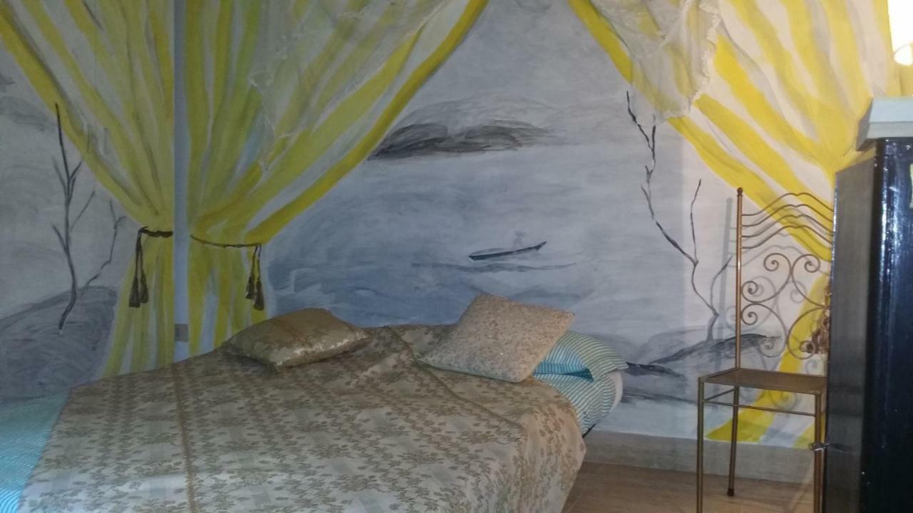 Residenza Ofelia Apartment Venesia Bagian luar foto