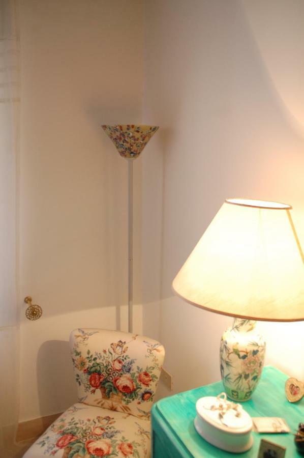 Residenza Ofelia Apartment Venesia Bagian luar foto